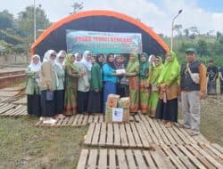 NU Ranting Sumbarang Bersama Banom NU Salurkan Bantuan Logistik dan Dana Rp4 Juta ke Posko MWCNU Jatinegara dan LAZISNU Kabupaten Tegal