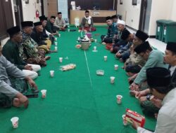 Hujan Tak Surutkan Semangat, Istighotsah Harlah Klinik NU Jatinegara dan Pelantikan MWCNU Berlangsung Khidmat