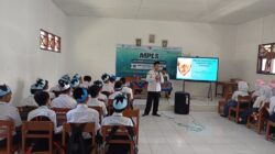 BRUS KUA Jatinegara Bekali Pelajar SMK Grafika Jatinegara Bentengi Diri dari HIV/AIDS dan Pergaulan Menyimpang