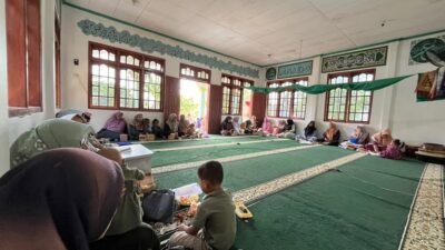 Kajian Kitab Hidayatul Arisain, Fatayat NU Argatawang Perkuat Peran Perempuan dalam Rumah Tangga